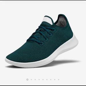 Allbirds Tree Runners - Aurora green, size 6